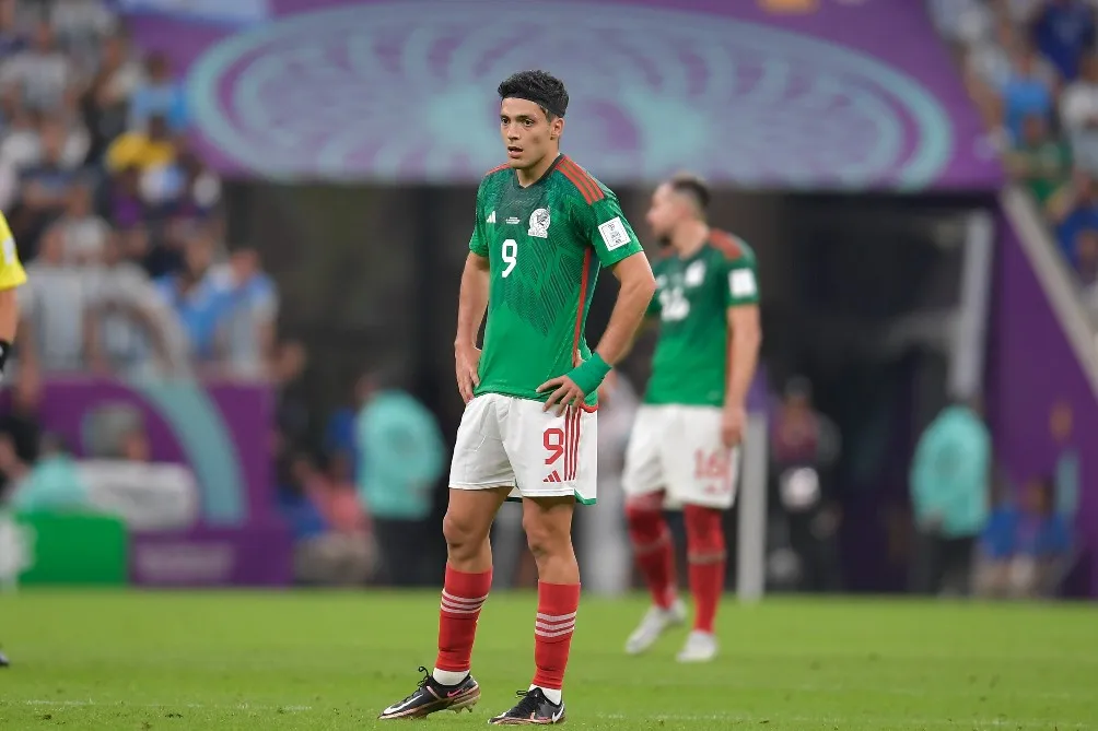 México se la pasó caminando en la cancha