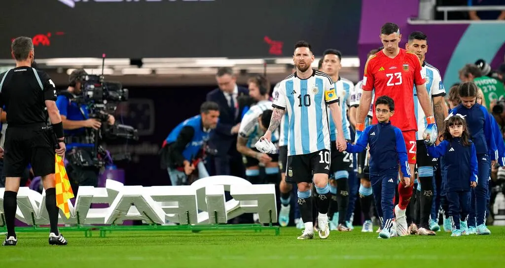 Lionel Messi comanda a la selección argentina