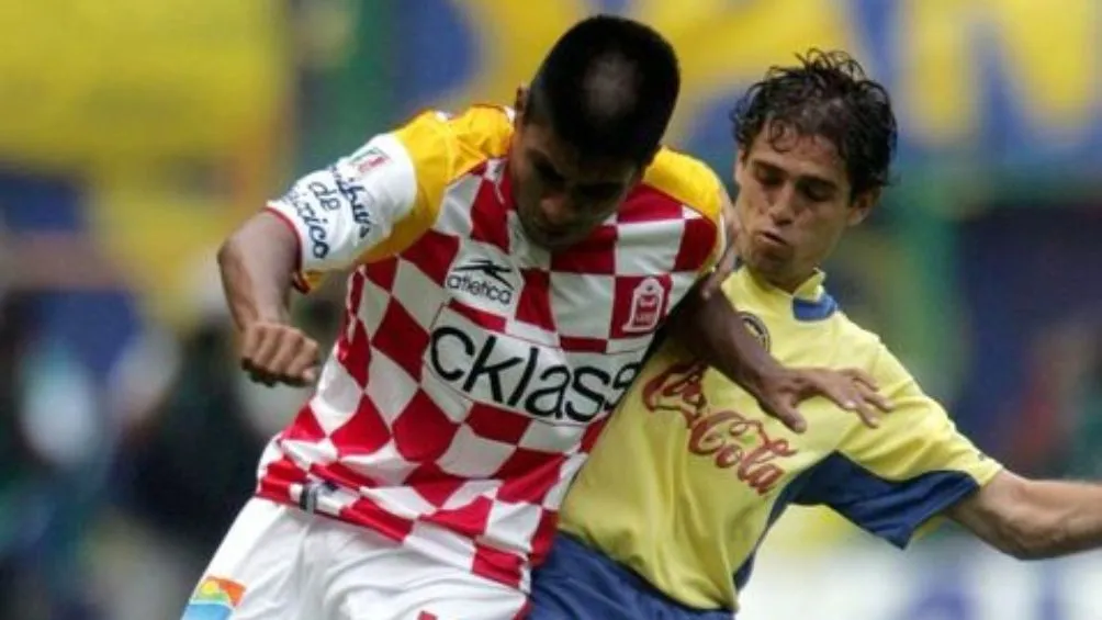 Daniel Ludueña con Tecos