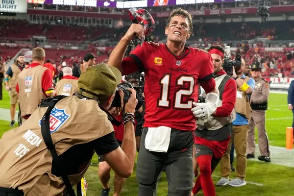 Brady dedicó victoria a su hija por su cumpleaños