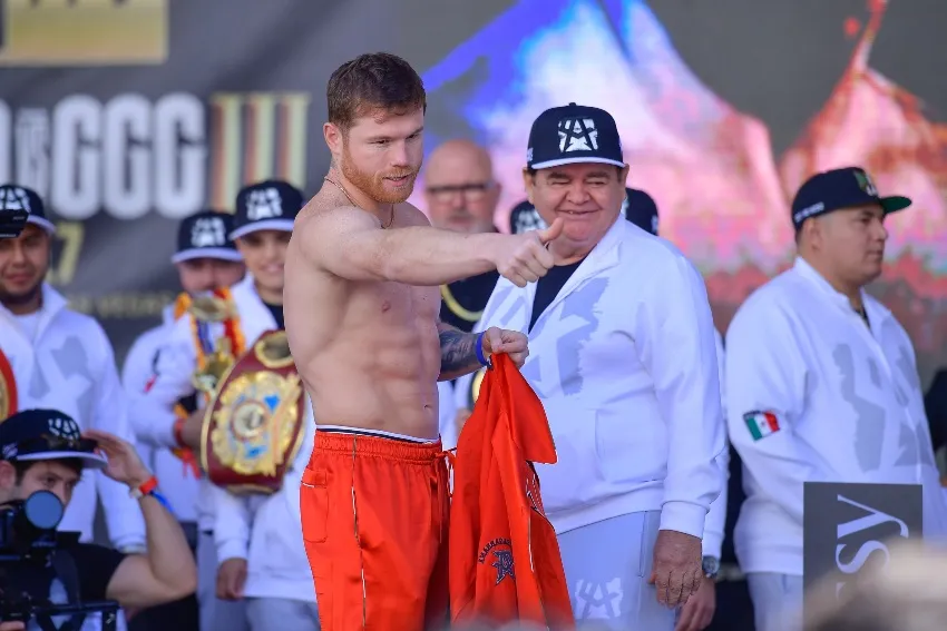 Canelo Álvarez previo a una pelea