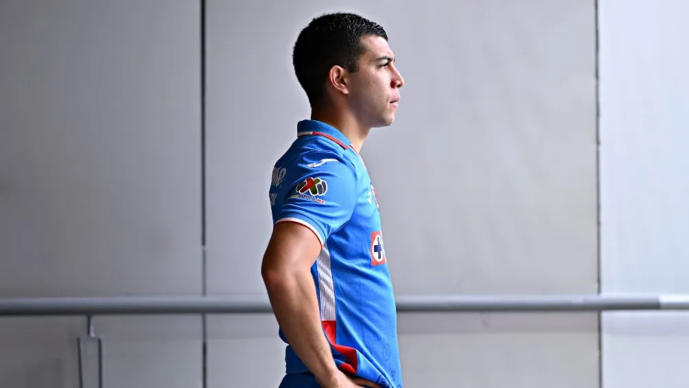 Erik Lira previo a un partido con Cruz Azul
