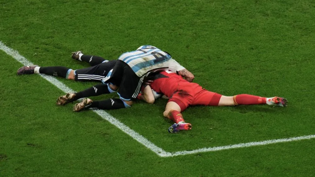 Martínez salvando el empate de The Socceros