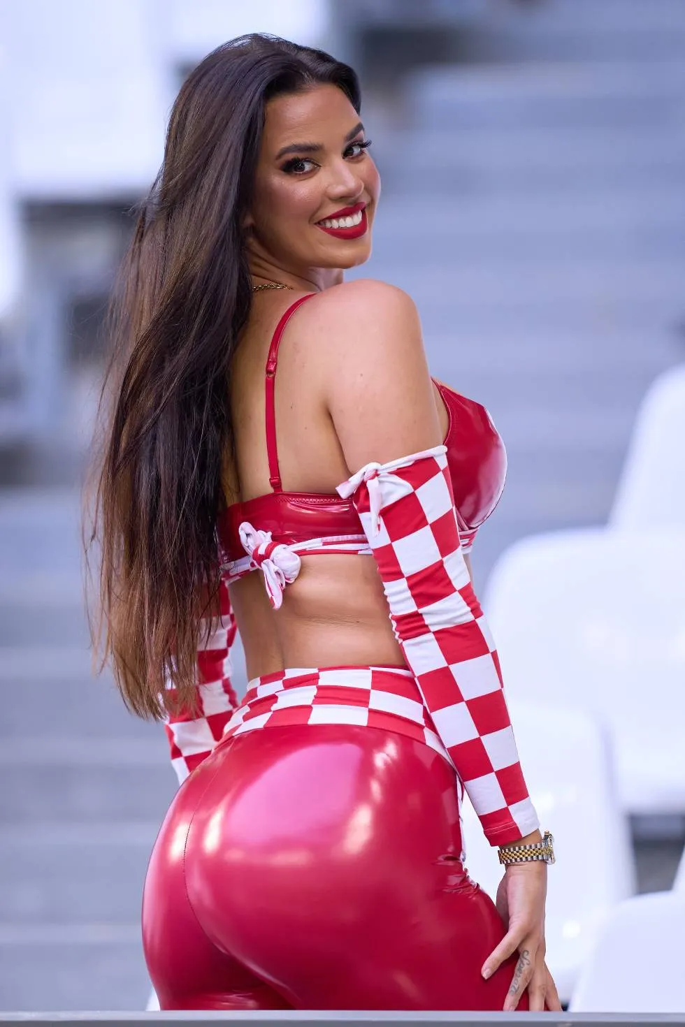 Ivana Knöll continúa apoyando a Croacia en Qatar 2022