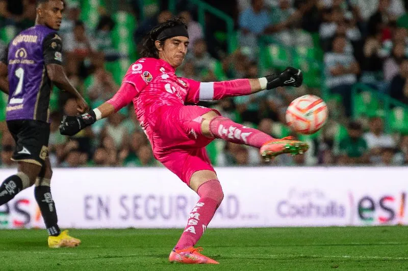 Carlos Acevedo con Santos