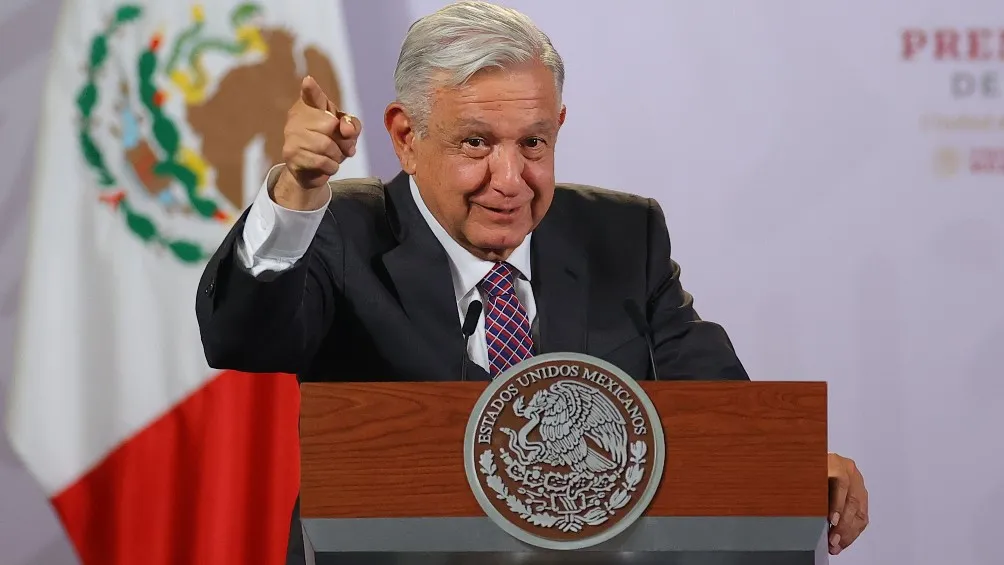 Andrés Manuel López Obrador 'amenazó' con investigar corrupción del Futbol Mexicano