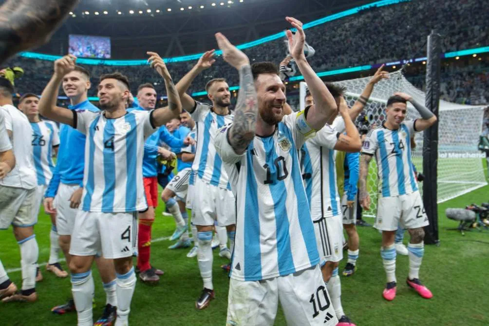 Lionel Messi celebra triunfo de Argentina