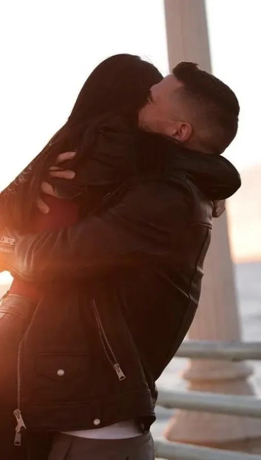 Becky G dijo que sí y se casará