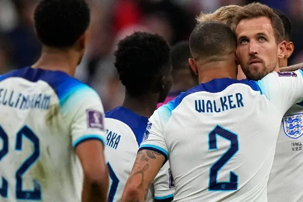 La Selección de Inglaterra junto a Harry Kane