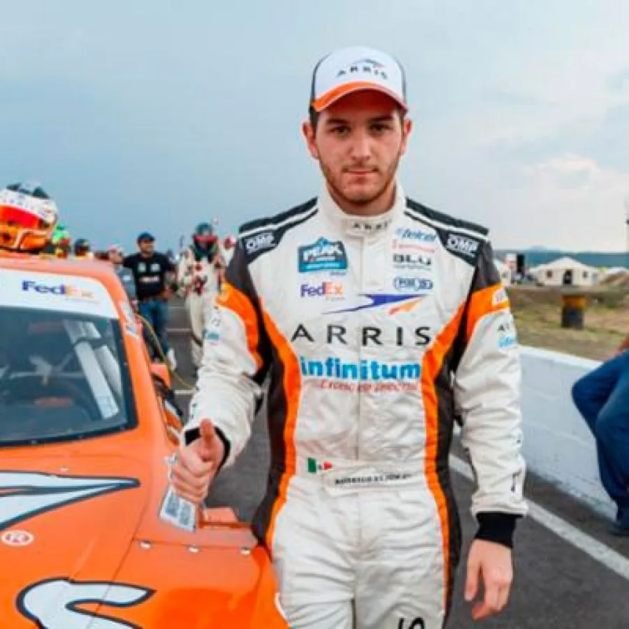 Rodrigo Rejón aspira al tercer lugar en la NASCAR Series México