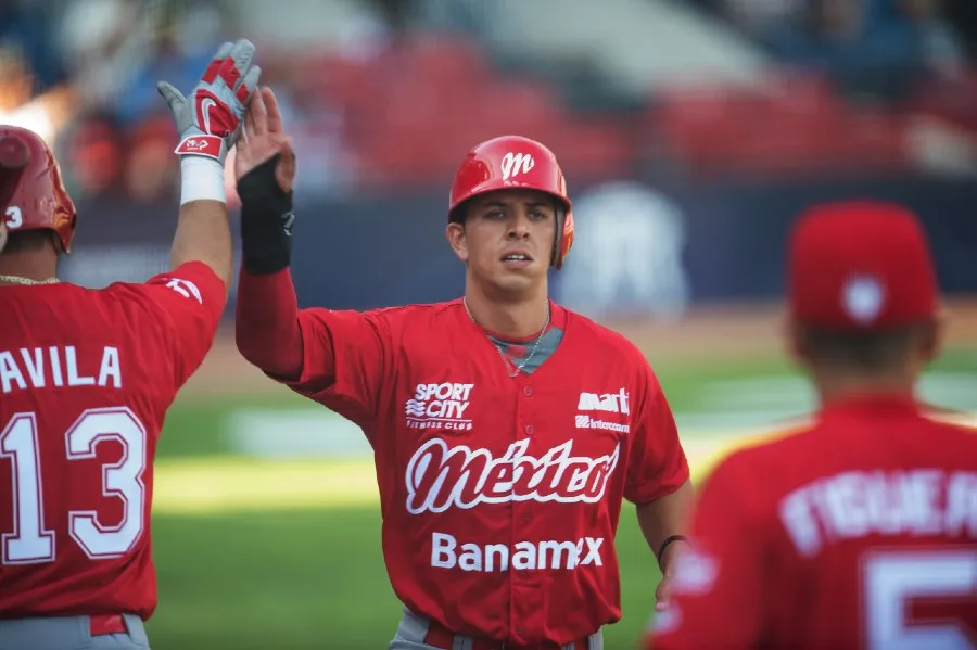 Ramón Urías en el Clásico Mundial
