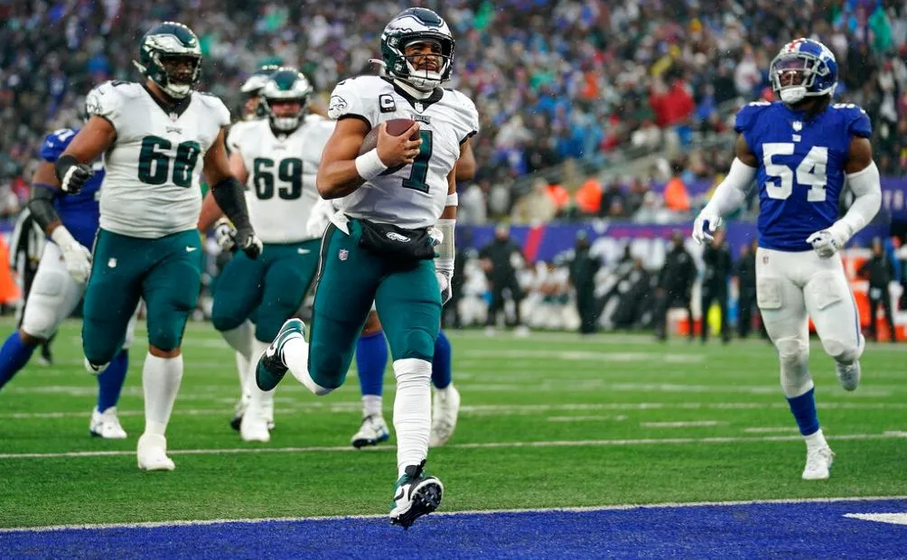 Jalen Hurts anotó TD terrestre