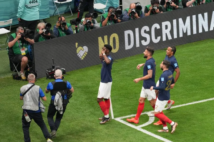 Aurelien Tchouaméni festejando su gol ante Inglaterra