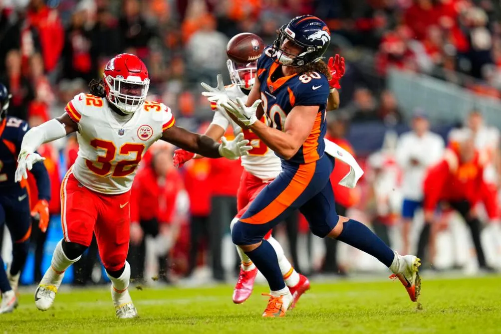 AP Chiefs vencieron a Broncos