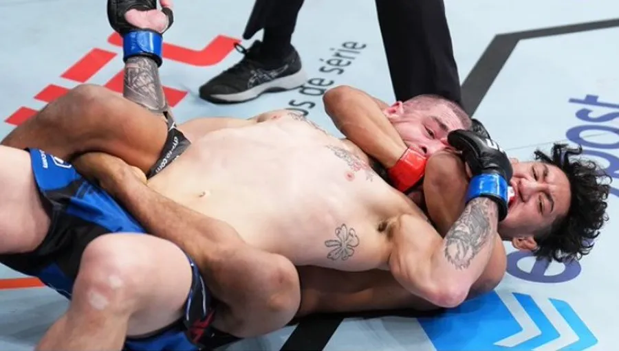 ESPECIAL Rosas sometió a Jay Perrin