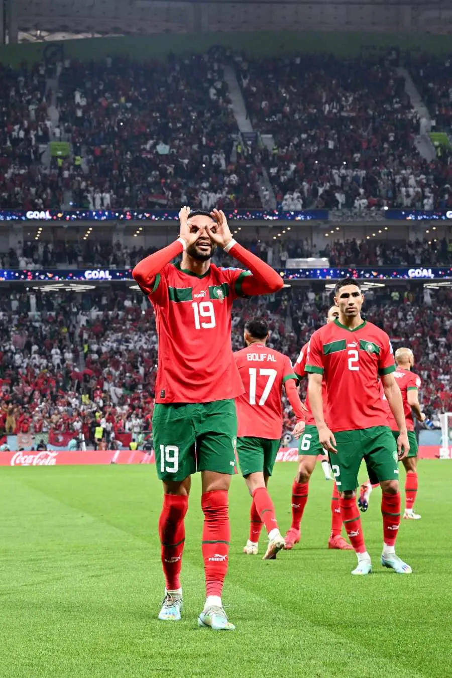 En-Nesyri festejando su gol