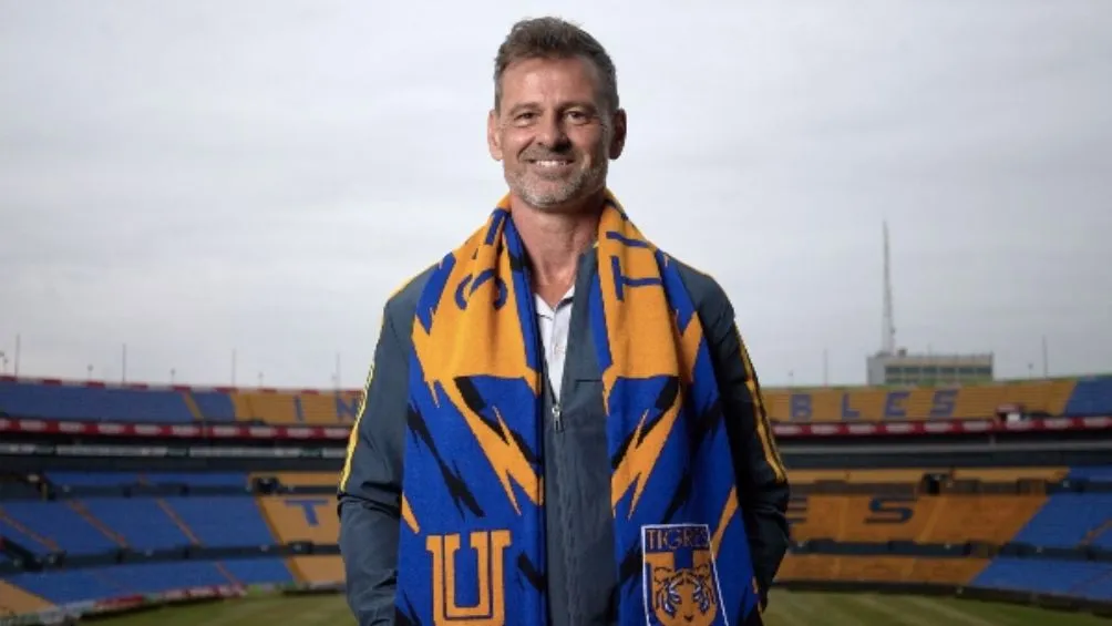 MEXSPORT Diego Cocca ratificó el fichaje antes de concretarse