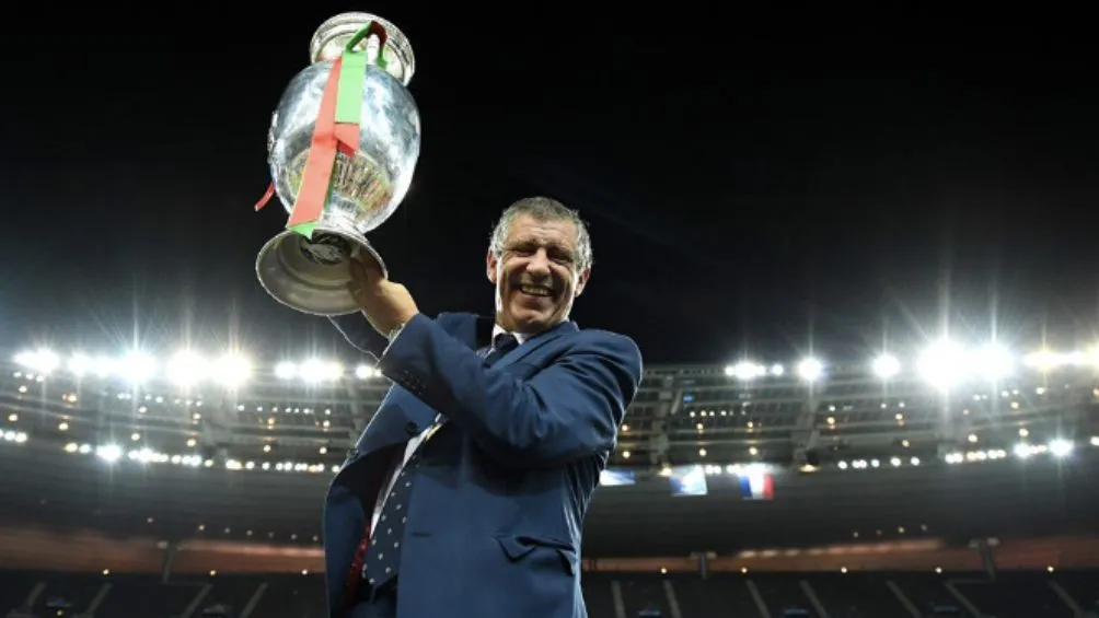 ESPECIAL Fernando Santos celebra la Eurocopa del 2016