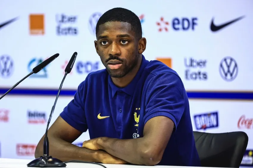 Dembélé en conferencia de prensa