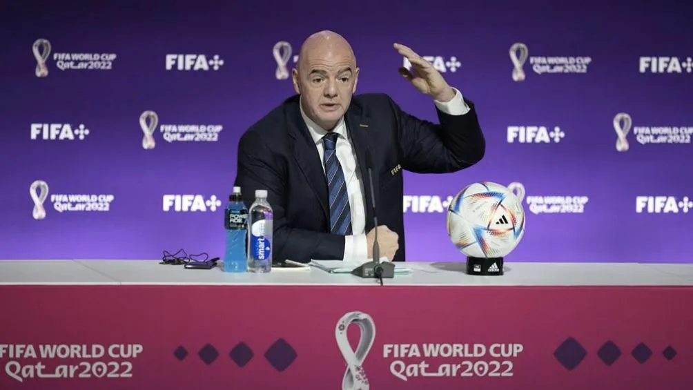 AP Infantino en conferencia de prensa