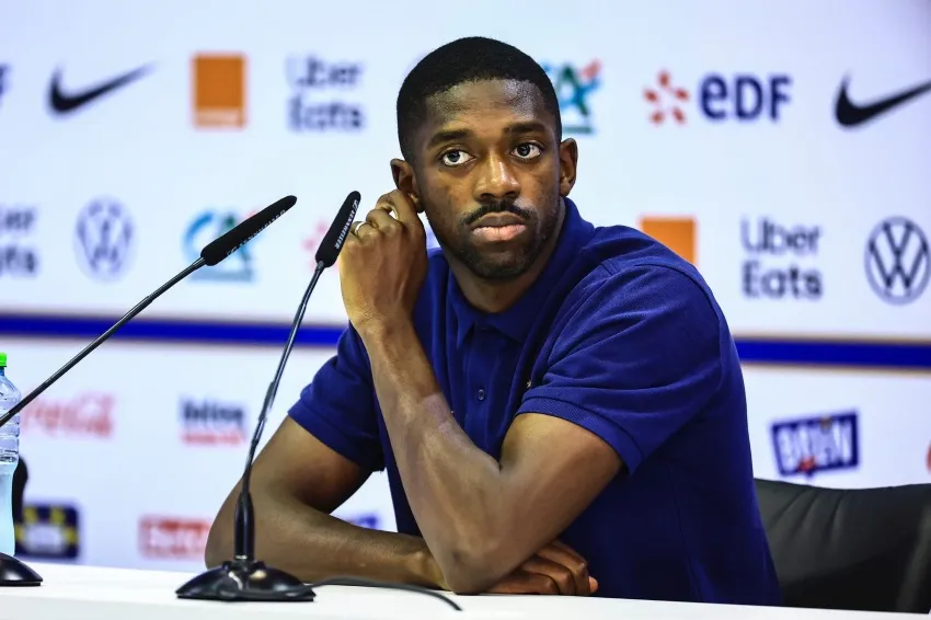 Dembélé en conferencia de prensa