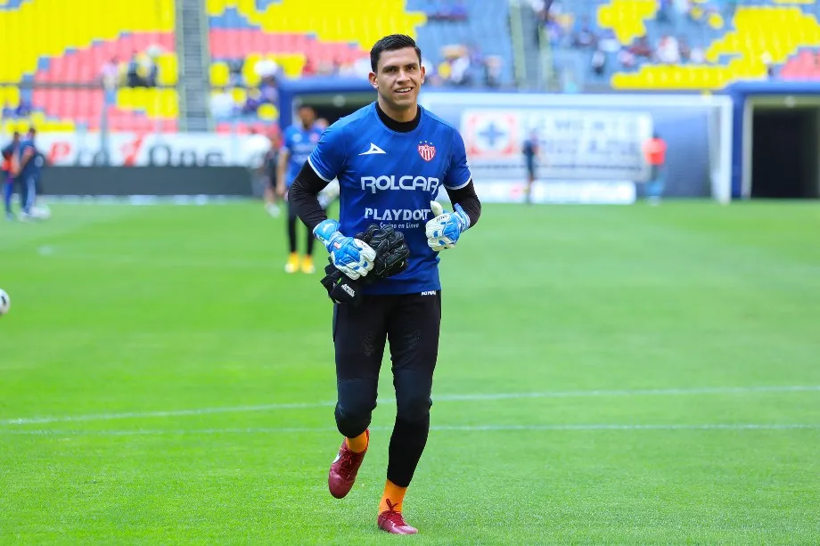 Luis Malagón ya sabe lo que es jugar en el Estadio Azteca