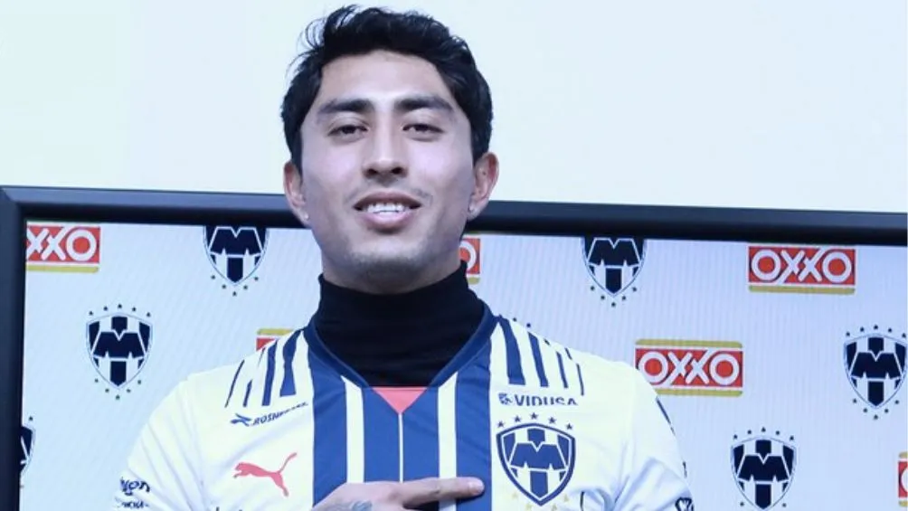 Omar en su presentación con Monterrey