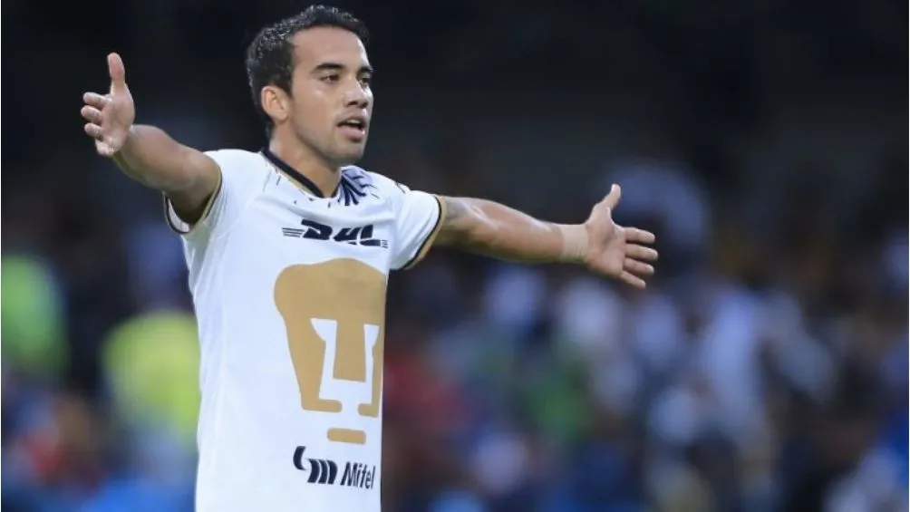 Aldrete en un partido con Pumas
