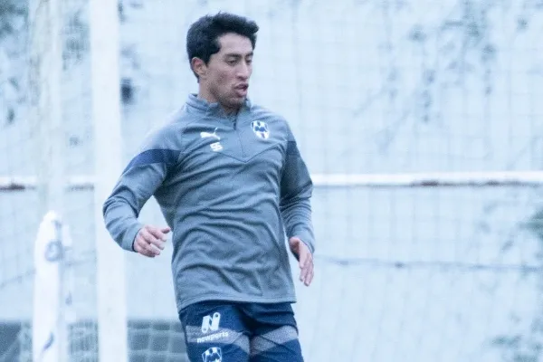 Omar Govea tuvo minutos