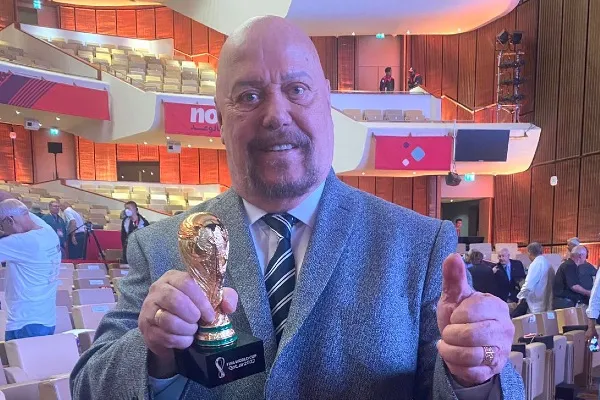 Tiene dos años de contrato restantes