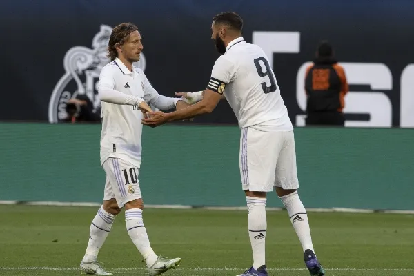 MEXSPORT Junto a Luka Modric en el Madrid