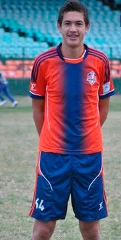 ESPECIAL Cësar Montes con Cimarrones