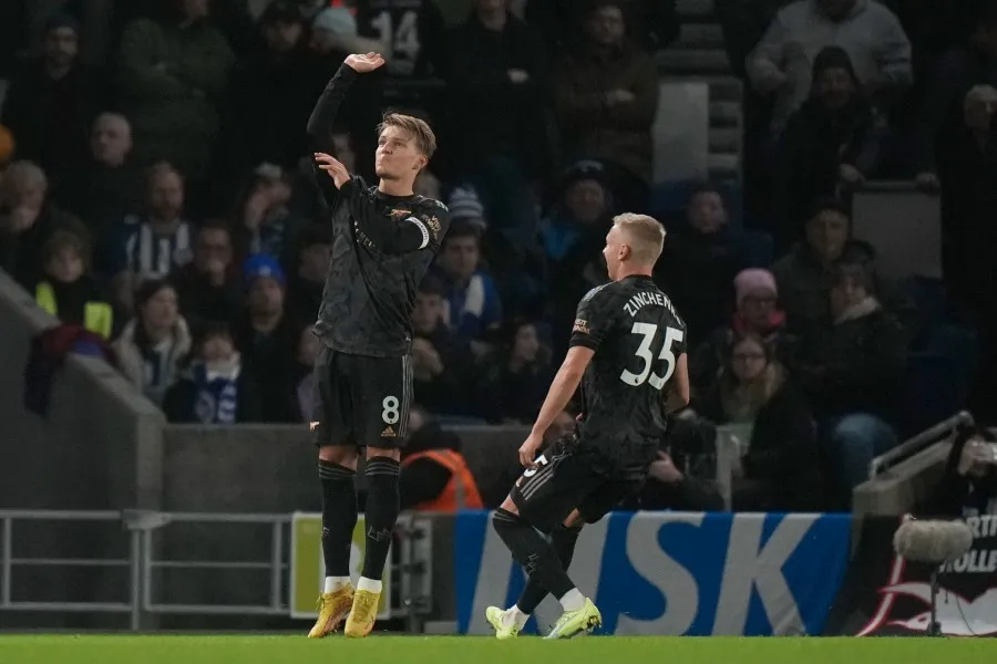AP Jugadores de Arsenal celebrando su triunfo