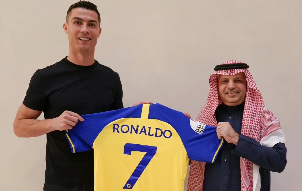 Cristiano Ronaldo fichó con el AL-Nassr