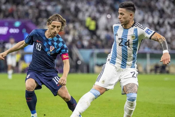 MEXSPORT Enzo en disputa contra Modric