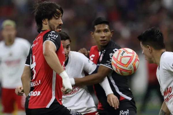 El césped quedó maltrecho