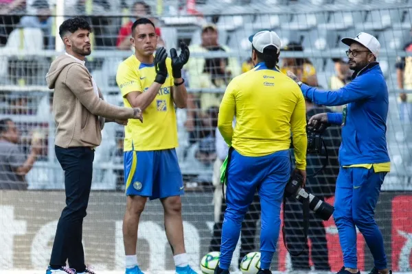 Se despidió de sus compañeros