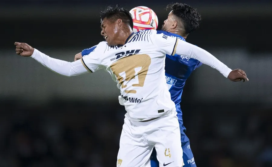 Jonathan Sánchez con Universidad