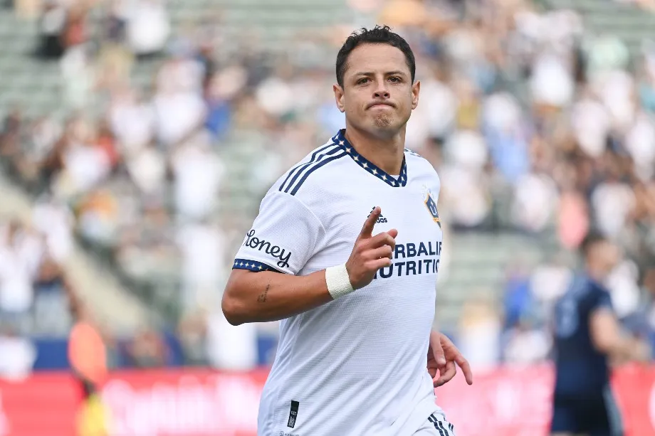 IMAGO7 Chicharito festeja un gol con el Galaxy