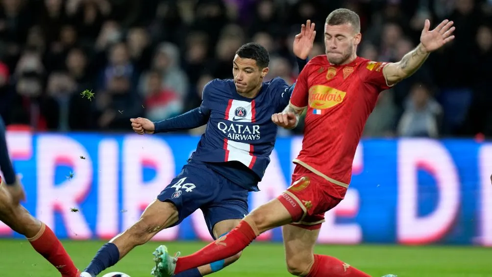 AP Ekitike anotó el primero del PSG