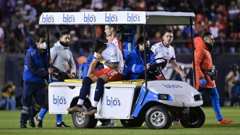 Vega saliendo en el carrito de las desgracias