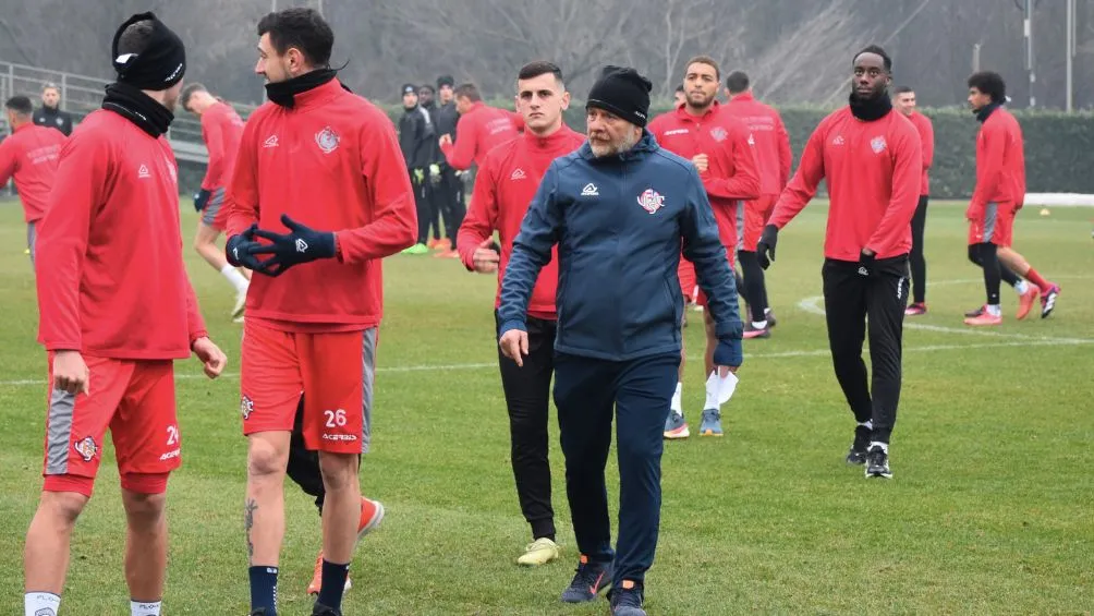 El nuevo técnico del Cremonese ya está trabajando
