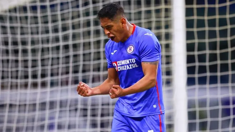 IMAGO7 Luis Romo cuando jugaba con Cruz Azul