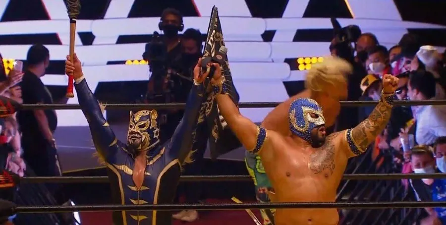 Diamante Azul festejando victoria