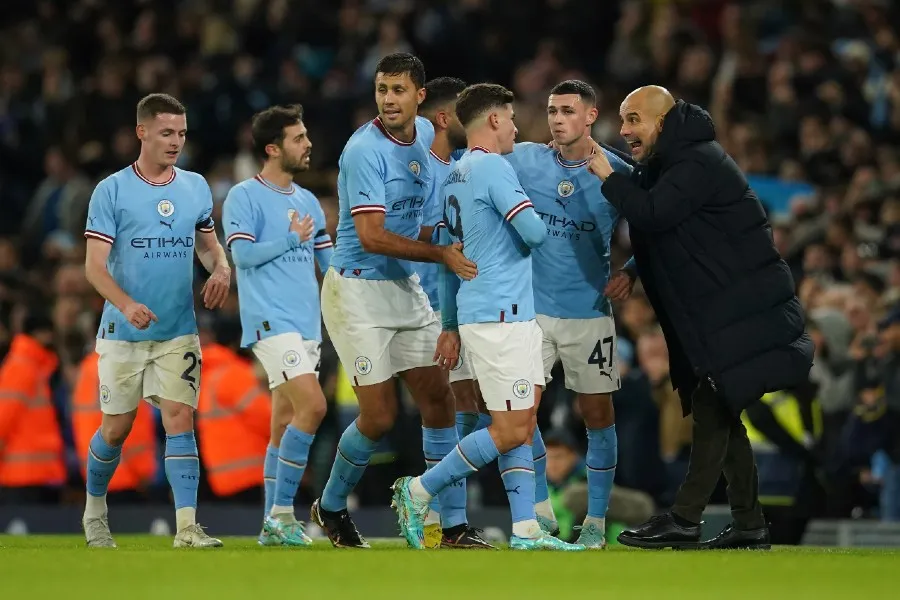 Manchester City en partido de la liga inglesa