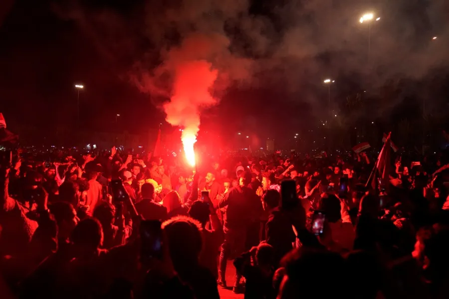 Afición de Irak y Omán en Final