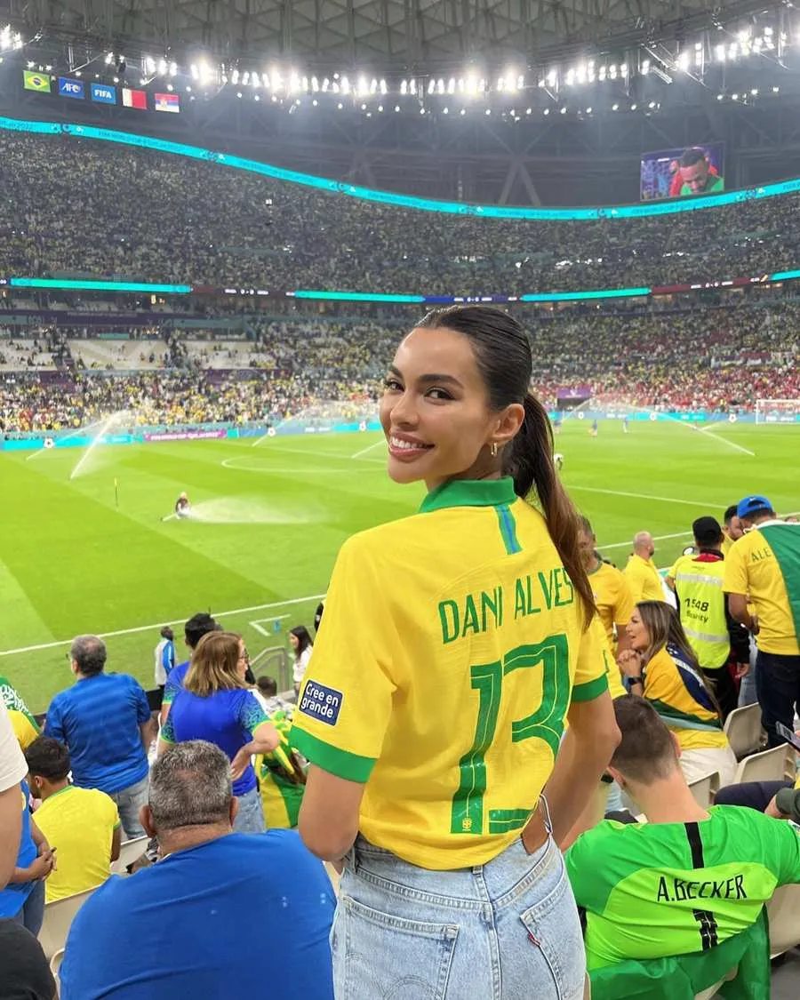 Joana Sanz apoyando a Brasil en Qatar