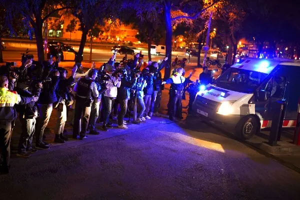 Los medios estuvieron atentos a la llegada