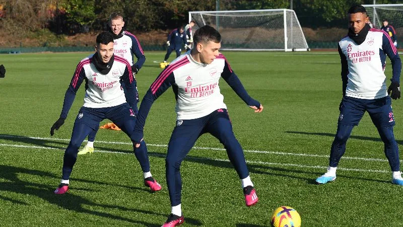 ESPECIAL Arsenal en entrenamiento