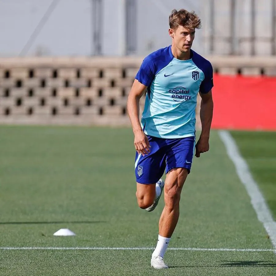 Marcos Llorente entrenando con el equipo colchonero